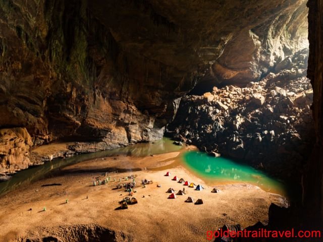 Vietnam Caving Expedition 4 Days